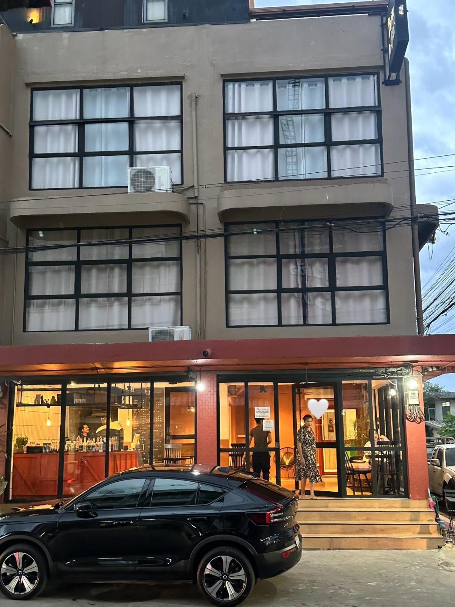 Beige Poshtels + Netflix Hostel Μπανγκόκ Εξωτερικό φωτογραφία